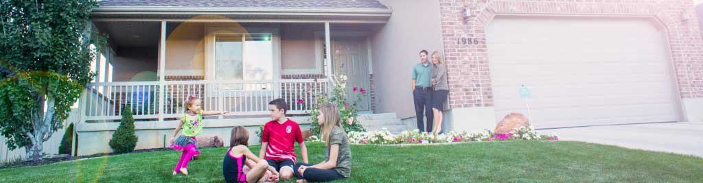 blue raven customers enjoying the sun