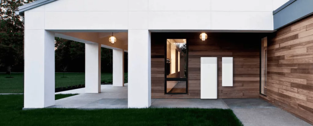 No Sunpower Battery Modern house rendering with battery and storage option installed